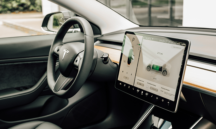 An image of Tesla, AI, Tesla release Software Version 10.0