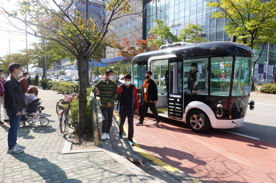 Pangyo Technovalley 1 designates the pilot driving zone for autonomous vehicles 2 Pangyo Technovalley 1, Beyond Reality, Pangyo Technovalley 1 designates the pilot driving zone for autonomous vehicles