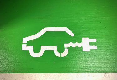 How the UK using electric vehicles to achieve its 2050 net zero goals